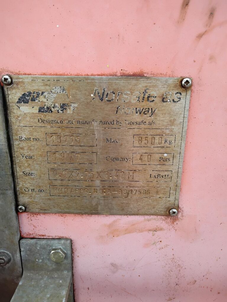 54006.jpg