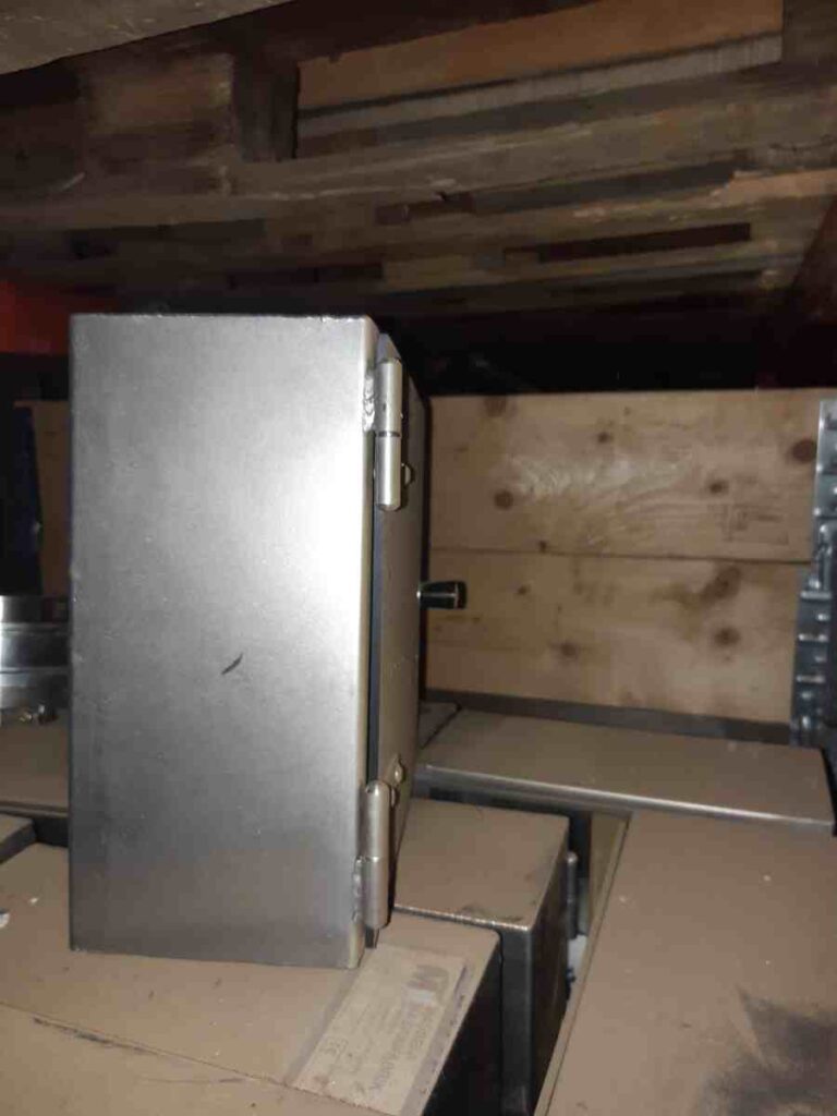 216403.jpg