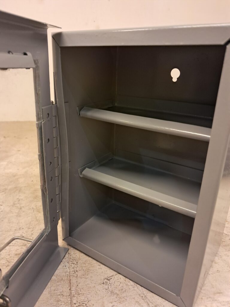 216413.jpg