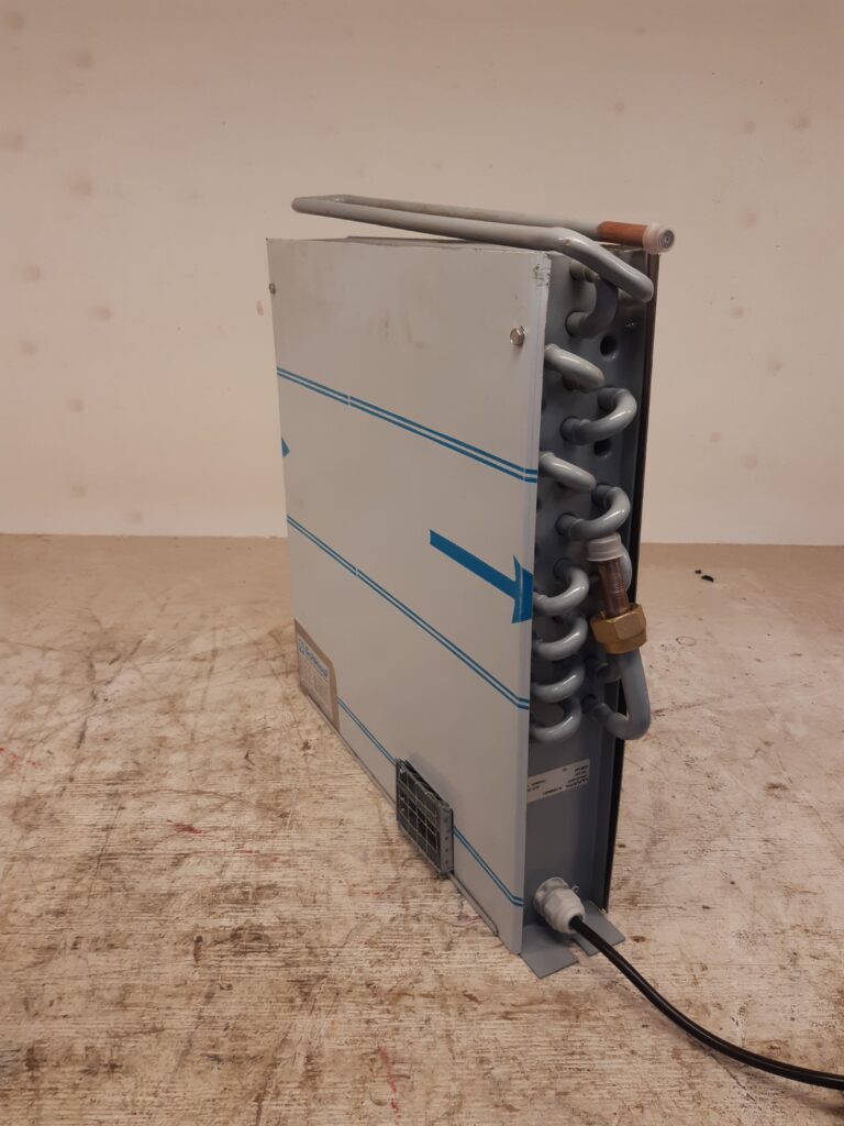 220698.jpg